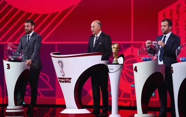 阿塞拜疆战平立陶宛，小组赛晋级名单渐渐清晰的简单介绍