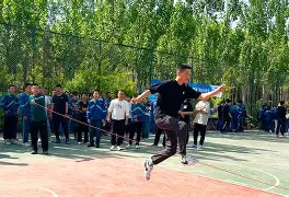 角逐持续升温，各队逐渐进入状态展开争夺