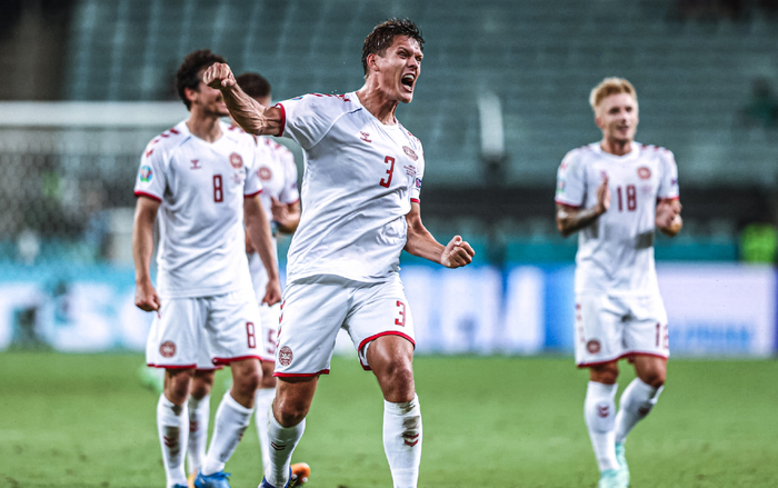 丹麦惊险战胜捷克,取得小组第二次胜利